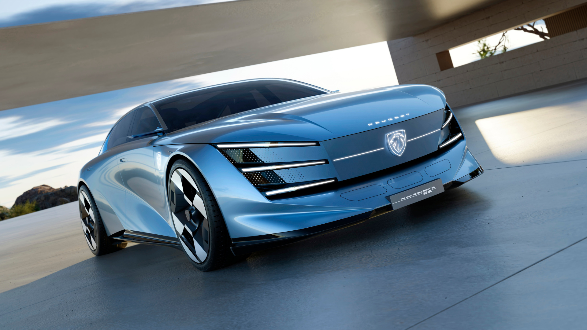 SMALL_P5J_3-4_FRONT_16-9